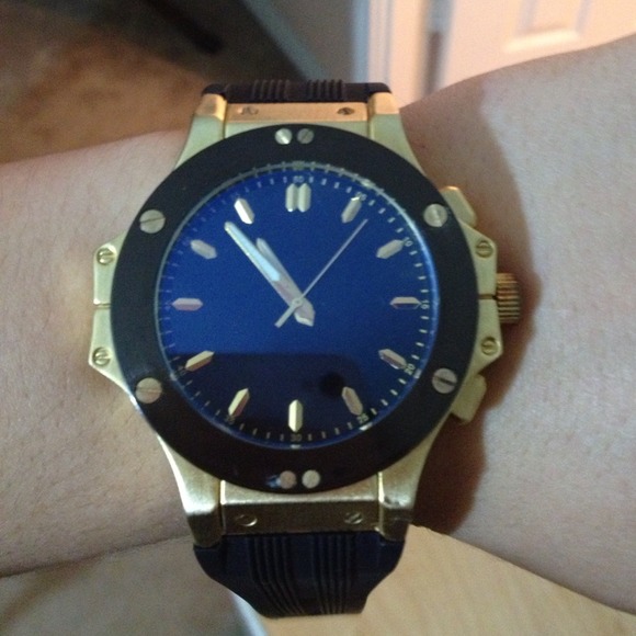 Aldo - Picture 4 of 4