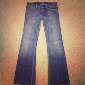 SOLD!!🎉Host Pick🎉3/9/14  7 For All Mankind Jeans