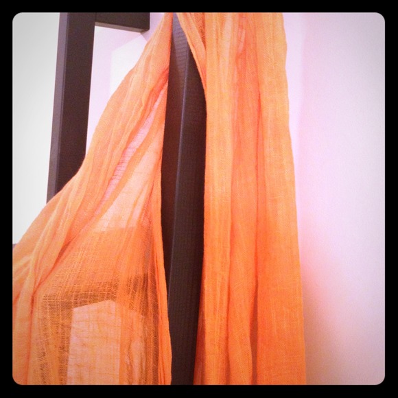 Wet Seal Scarf - Picture 1 of 1