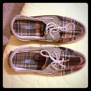 Plaid Sperry's