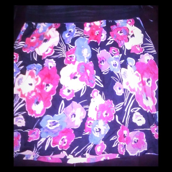 Never worn skirt