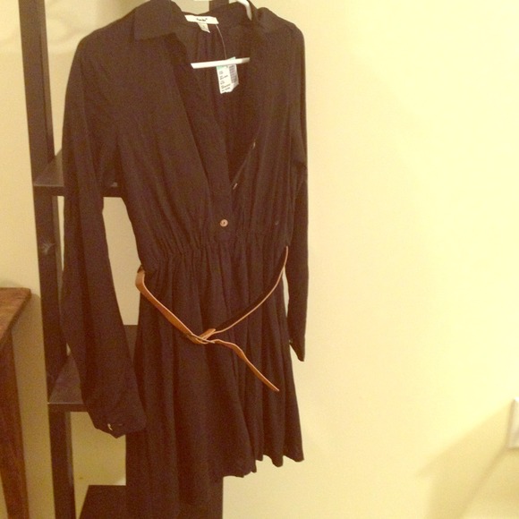 Black belted dress - Picture 1 of 1