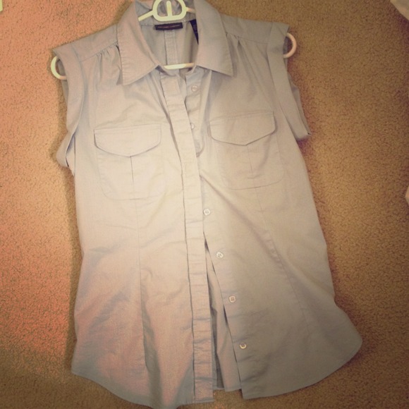 Baby Blue Button Down, Sleeveless - Picture 1 of 1