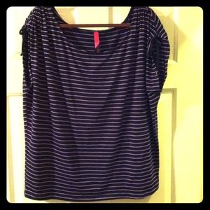 🚨Reduced🚨 Pure Energy Cap Sleeve Striped Top