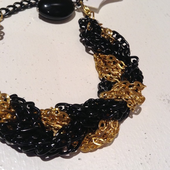Black and Gold Bracelet - Picture 2 of 4