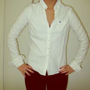 ❌❌❌SOLD❌❌❌White blouse /flannel