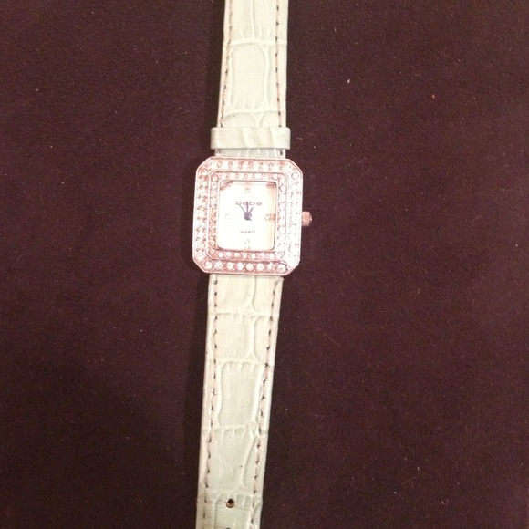 Bebe watch - Picture 1 of 2