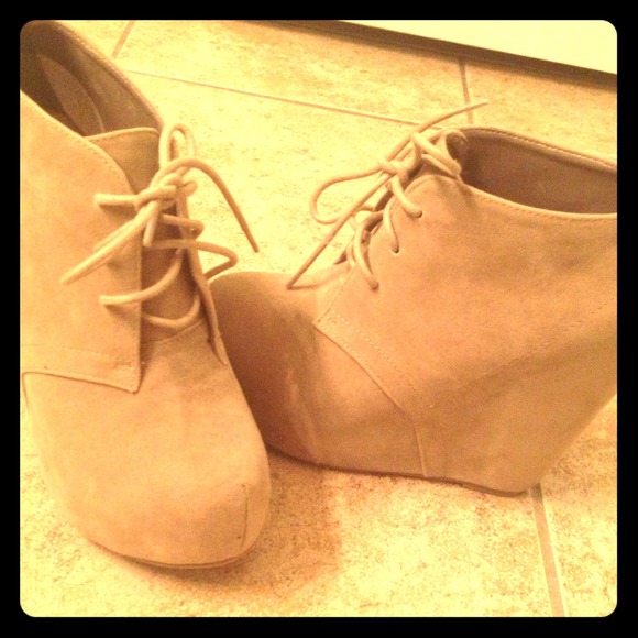 Tan suade wedge booties