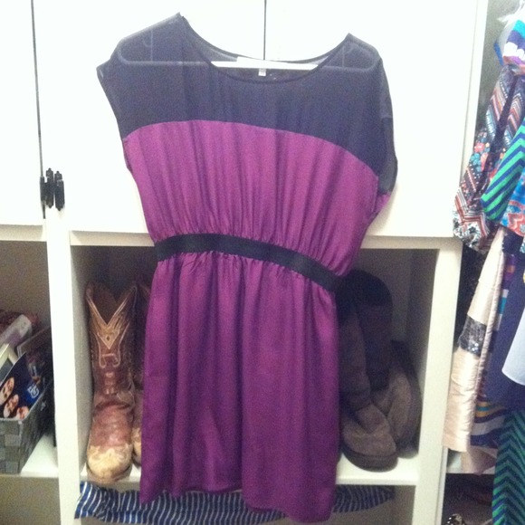 ⛔REDUCED⛔ Size Medium Dress