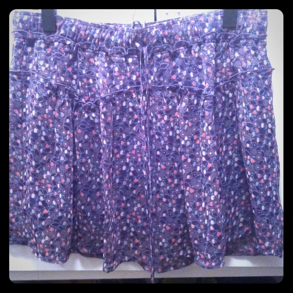 Size M American Eagle Mini Skirt