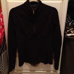 Lululemon athletica half-zip up