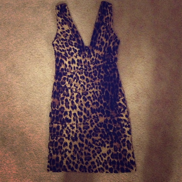 Forever 21 Dresses & Skirts - Forever 21 leopard print dress