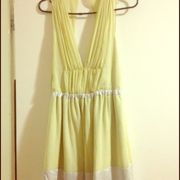 BCBG size 8 dress