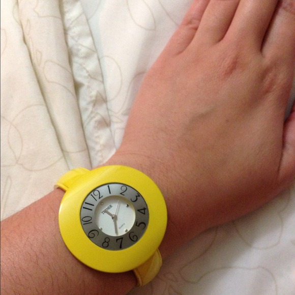 Watch - Picture 2 of 2