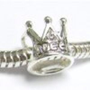 "Queen" crown charm