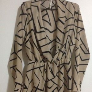 Large long sleeves dress.