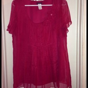 🌟🌟Beautiful red rosette blouse🌟🌟