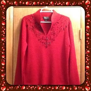 REDUCED Beautiful Red Sweater.