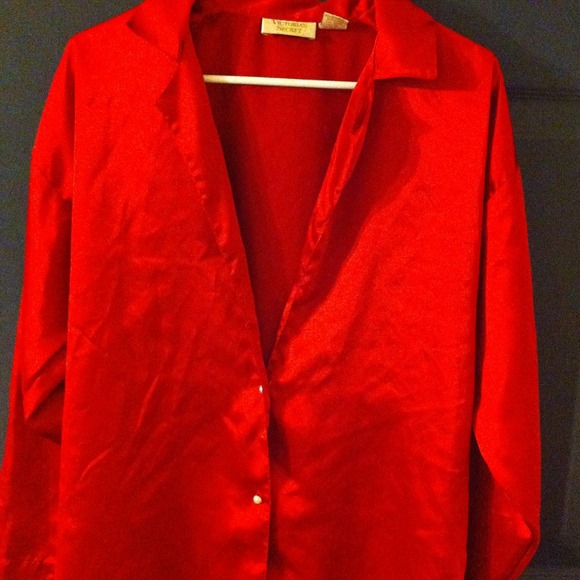 💜Traded💜Victoria secret silky night shirt