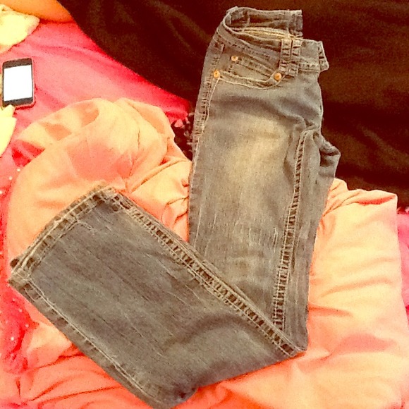 Jeans on HOLD