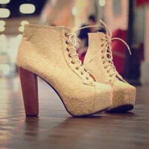 💢SOLD💢 Embellished High-Heeled Platform Boots
