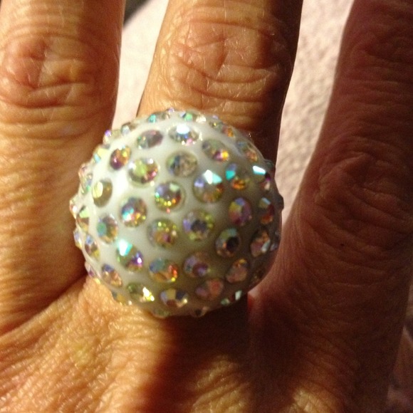 White crystal enamel crystal ring