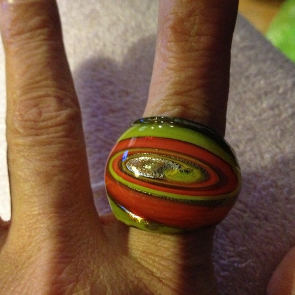 Orange green gold enamel ring