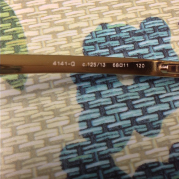 Sold Chanel aviator sunglasses - Picture 2 of 4