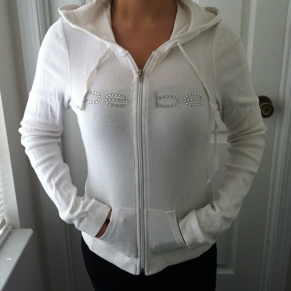 ❌IN NEW BUNDLE❌White Bebe Jacket