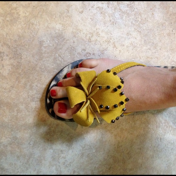 🌷Steven by Steve Madden Flats - Picture 2 of 3