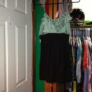 Green/black cocktail dress