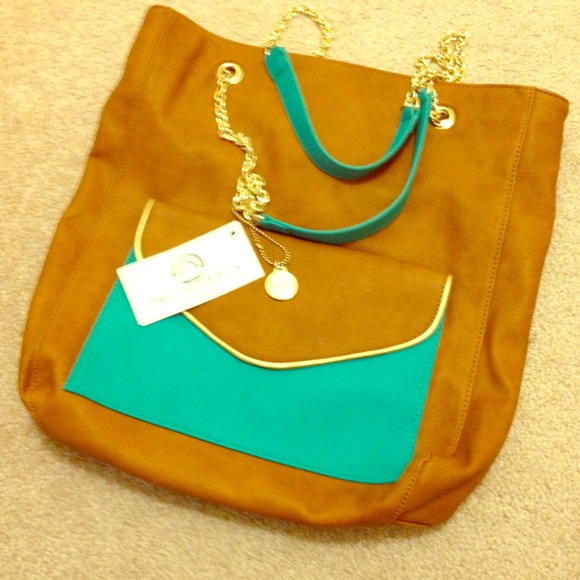 Shoulder bag