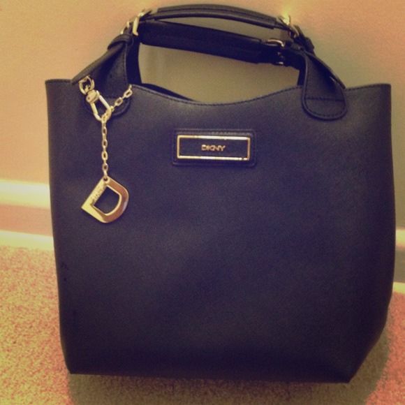 Hand bag