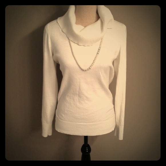 🌸Banana Republic sweater🌸