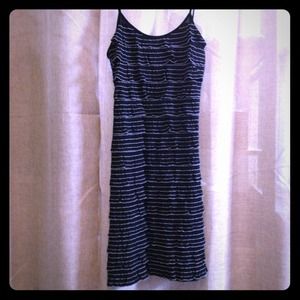 ❌SOLD❌Flapper style black and white stripped mini