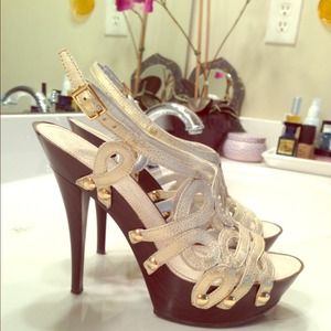 SOLD Jessica Simpson Heels