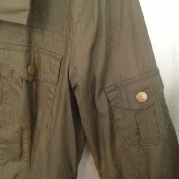 Dark green jacket. - Picture 3 of 3