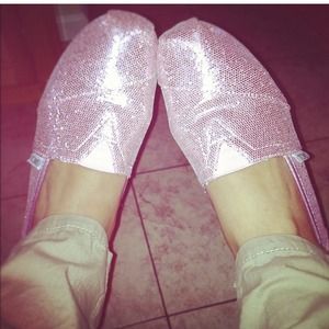 ❌SOLD❌💖Pink Sequin TOMS💖
