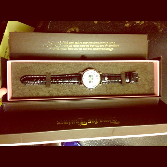 Juicy couture black watch! Worn once or twice!
