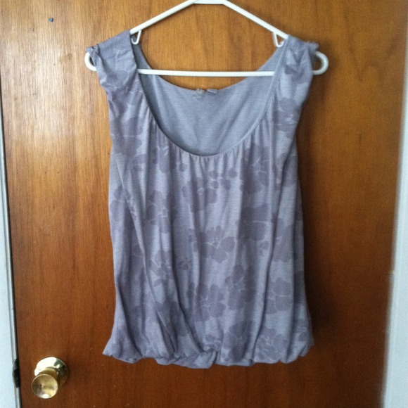 Sold in bundle - Picture 2 of 4
