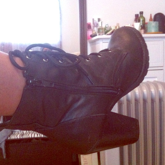 Black lace up boots