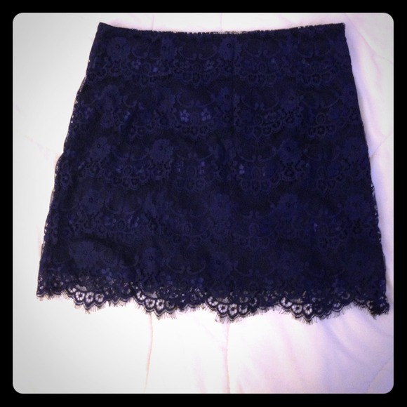 🚫SOLD🚫 Navy Blue Lace Skirt