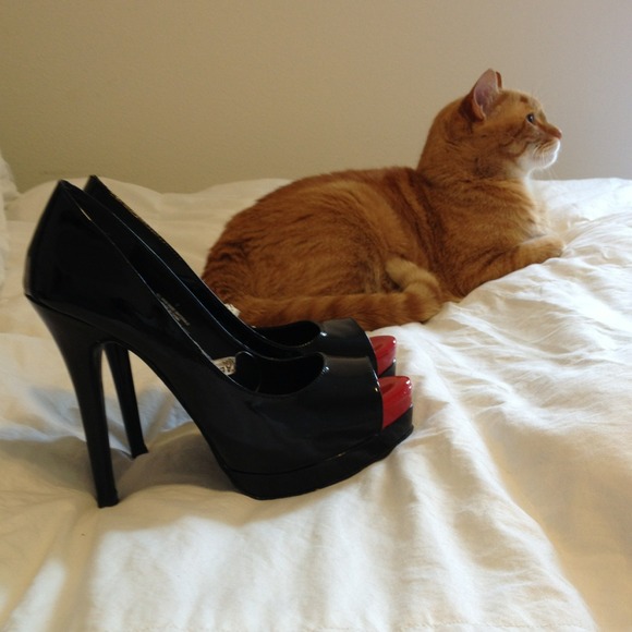 Mossimo papina heels(never worn)