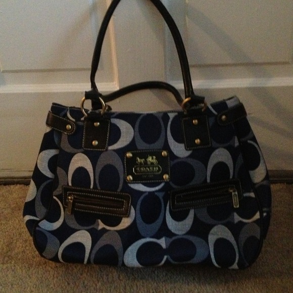 Coach purse in shades of blue.