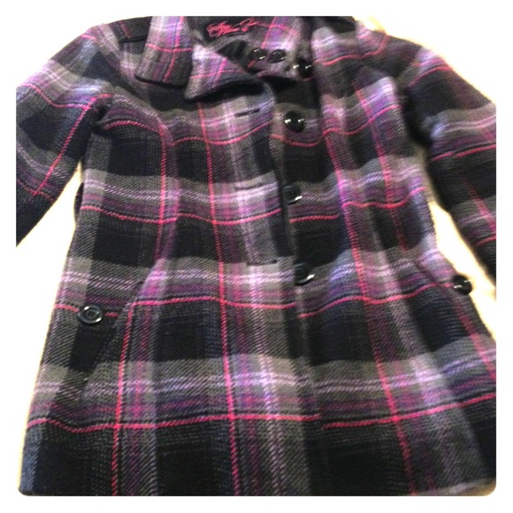 Beautiful peacoat!