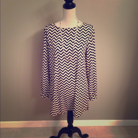 Sosie top in Chevron striped print