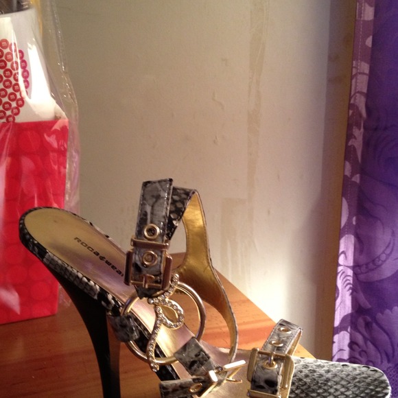 Heels Roca Wear - Picture 2 of 4