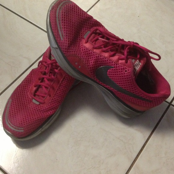 Pink Nike Lunartrainer Sneakers 🏃