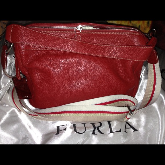 Reduced Price-Fulra Handbag - Picture 2 of 4