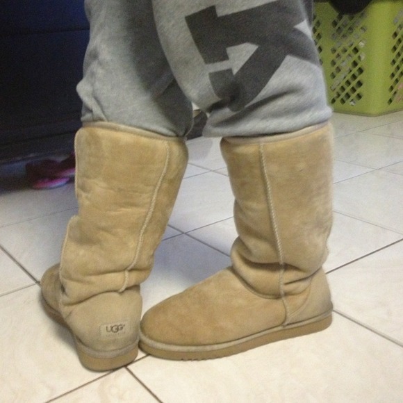 Reserved  Classic tall ugg chestnut boots